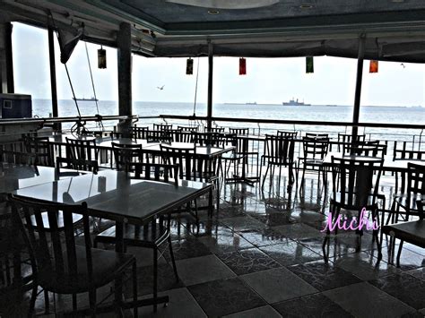 Michi Photostory: Lunch at Harbor View Restaurant