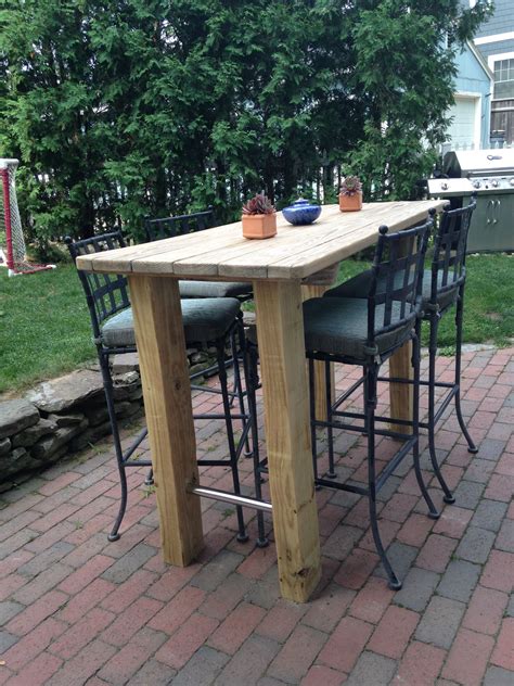 diy bar table outdoor - Cierra Browning