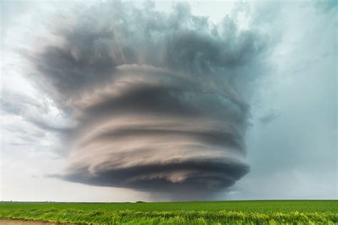 See Ominous Supercell Storm Clouds as They Barrel across the U.S ...