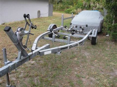 Galvanized ShoreLine Boat Trailer Roller Ez Load type EXCELLENT COND. for Sale in Sarasota ...