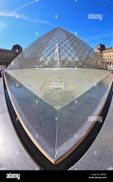 The Louvre - the glass pyramid Stock Photo - Alamy