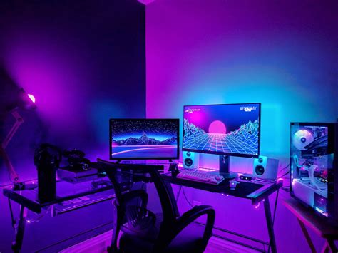 My totally not for gaming study station http://ift.tt/2fbY3Cf Check out Mystikz Gaming http ...