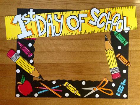 First day of school diy picture frame photo prop tutorial – Artofit