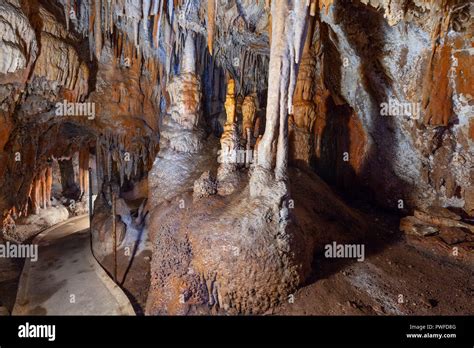 Stalactites and stalagmites hi-res stock photography and images - Alamy