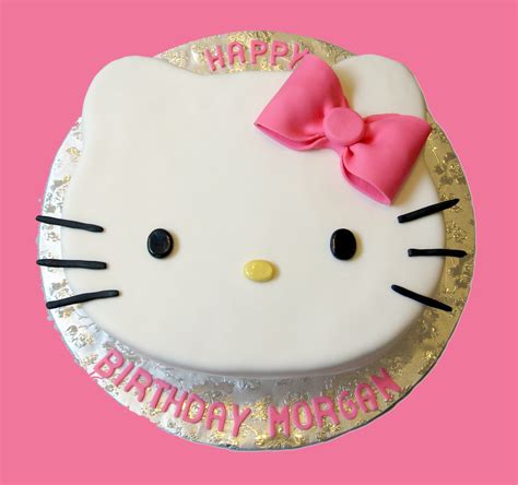 30 Cute Hello Kitty Cake Ideas and Designs - EchoMon