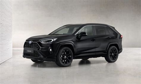 Toyota RAV4 Black Edition: our new dark star - Toyota UK Magazine