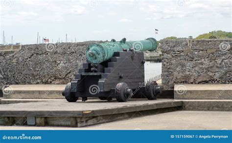 Cannon on the Roof of the Castillo De San Marcos Stock Image - Image of north, cannons: 157159067