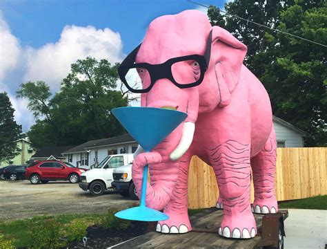 Plan a Pit Stop at These 20 Roadside Attractions in Indiana