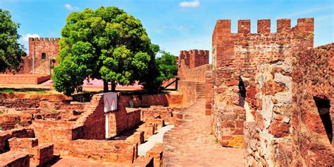 Silves Castle (Algarve) | Jet2holidays