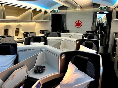 Air Canada A380 Business Class - Image to u