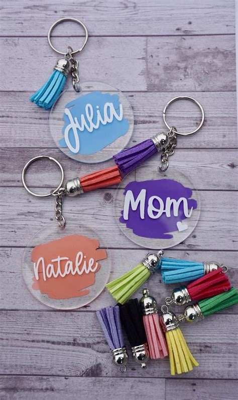 Personalized Name Keychain-Round Acrylic Keychain-Name | Etsy Keychain Design, Diy Keychain ...