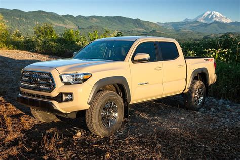 2016 Toyota Tacoma TRD Off-Road First Drive | Digital Trends