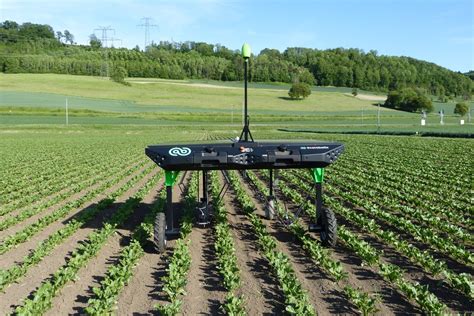 ecoRobotix plans spot spraying robot for weed control - Future Farming