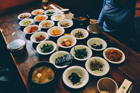 Korean Food Guide: 44 Things to Eat in Seoul, South Korea and Where to ...