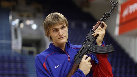 Famous Celebs and AK-47s (PHOTOS) - Russia Beyond