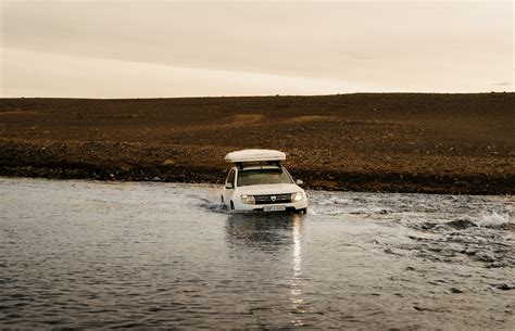 Guide to the F-Roads in Iceland · Anna Tee