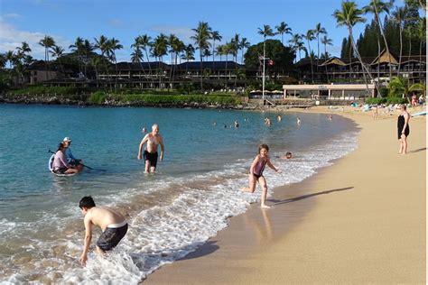 Parking At Napili Bay - The Snorkel Store