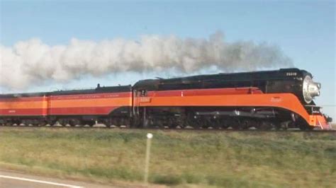 Pacing The Southern Pacific 4449 - Train Fanatics