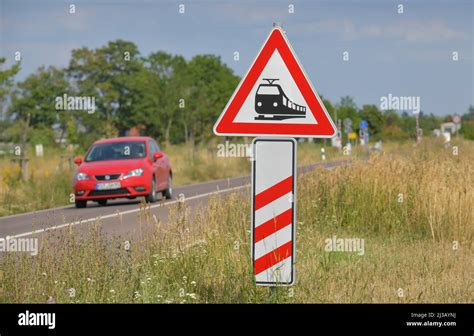 Sign level crossing Stock Photo - Alamy