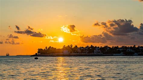 Best Key West Sunset Cruise For Any Occasion - Family, Friends & Couples