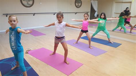 Kids Yoga - Oak Street Studios Fitness