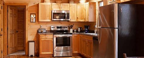 Best Log Home Kitchens | 7 Log Cabin Kitchen Ideas & Luxury Design Tips