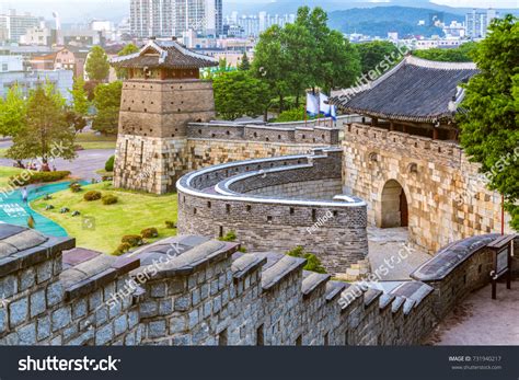 Hwaseong fortress Images, Stock Photos & Vectors | Shutterstock