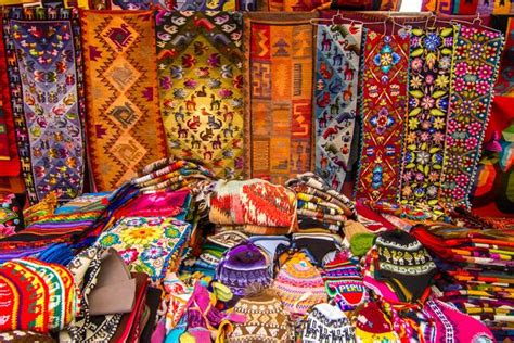 2024 Visitor Guide to Pisac Market, Peru