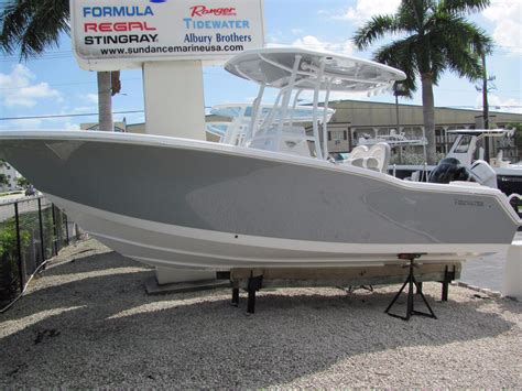 2017 Tidewater 230 LXF Power Boat For Sale - www.yachtworld.com