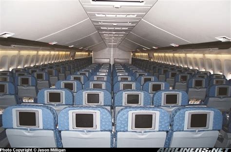 Jet Airlines: boeing 747 interior