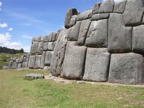 Sacsayhuaman: everything you need to know about the Inca fortress