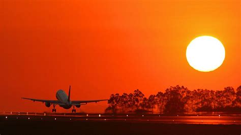 Airplane Sunset Wallpapers - Top Free Airplane Sunset Backgrounds - WallpaperAccess