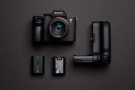 Must Have Accessories Sony A7 III, A7r III | Updated For 2018 - Alik ...