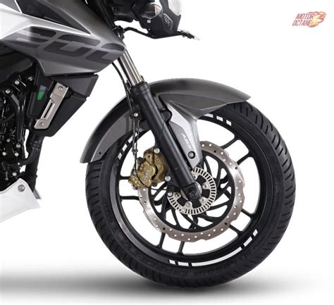 Bajaj Pulsar NS200 now comes with ABS » MotorOctane