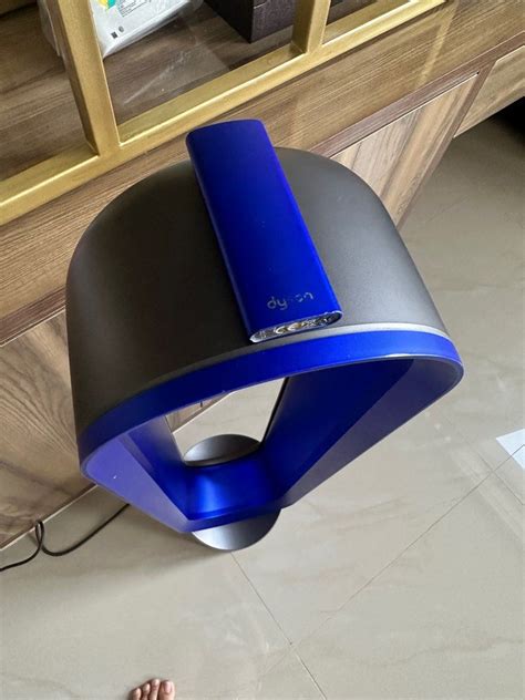 Dyson bladeless fan, Furniture & Home Living, Lighting & Fans, Fans on Carousell