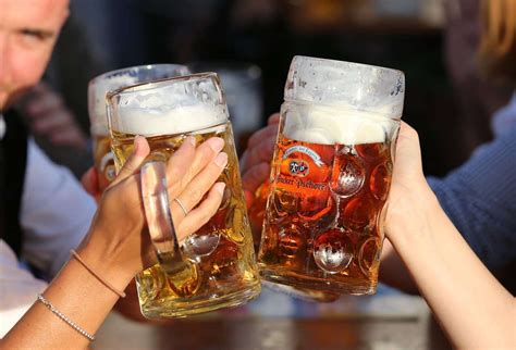 Best Oktoberfest Beers of 2020: Everything You Need to Know This Fall - Thrillist