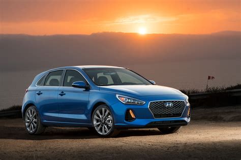 2018 Hyundai Elantra GT Sport First Drive Review | Automobile Magazine