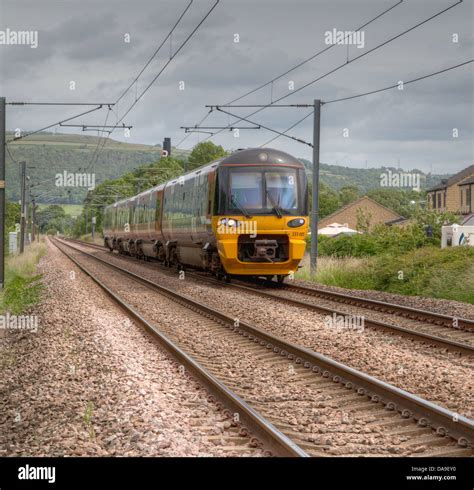 Class 333 train hi-res stock photography and images - Alamy