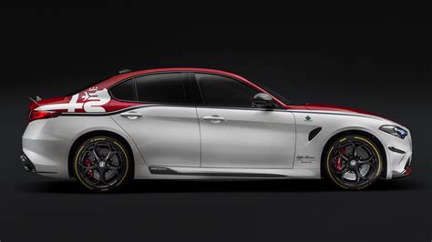 2019 Alfa Romeo Giulia Quadrifoglio Alfa Romeo Racing - Wallpapers and HD Images | Car Pixel