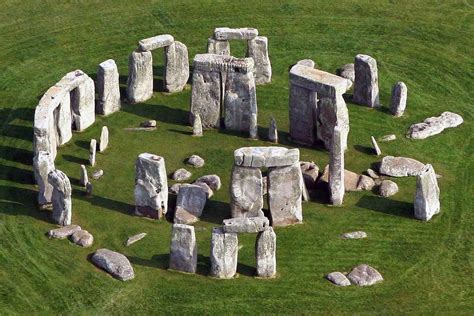 Stonehenge Inner Circle Tours from London, Salisbury Stonehenge Inside ...