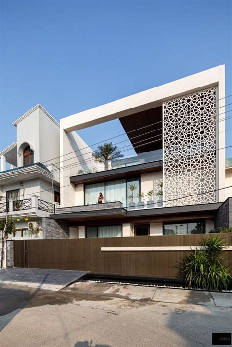 House Facade with Indian Jaali that gives a distinctive identity | 23DC Architects - The ...