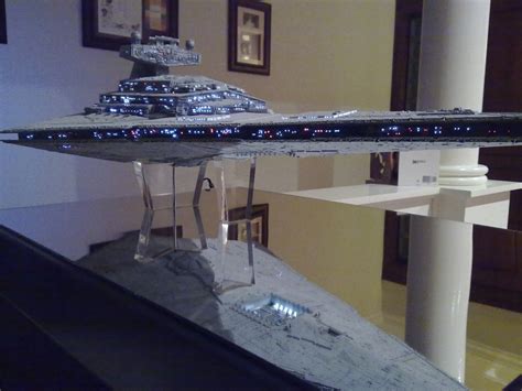 Huge STAR WARS IMPERIAL Star Destroyer Model Kit W Detailed Hanger Bay ...