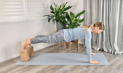 17 Plank Variations to Build Strength and Stability