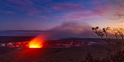 Hawai'i Volcanoes National Park: The Complete Guide