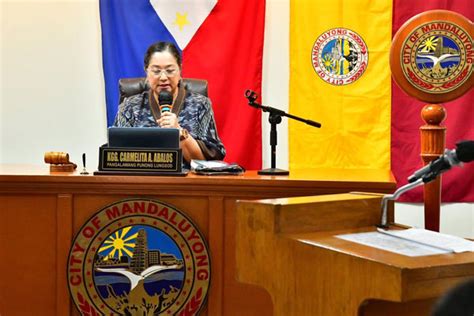 Mandaluyong council approves key resolutions, ordinances