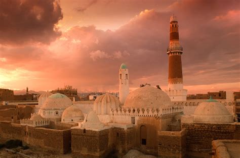 Yemen Tourism Promotion Board - The Old City of Sana'a and its archaeological buildings