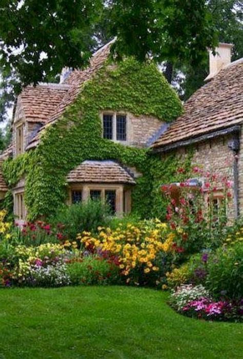 How To Design An English Cottage Garden