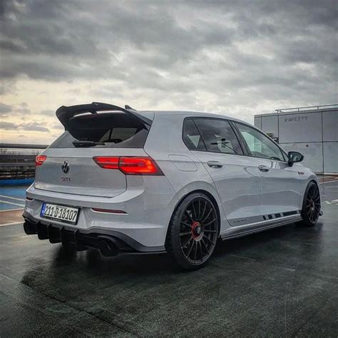 NARDO GREY GOLF 8 GTI CS