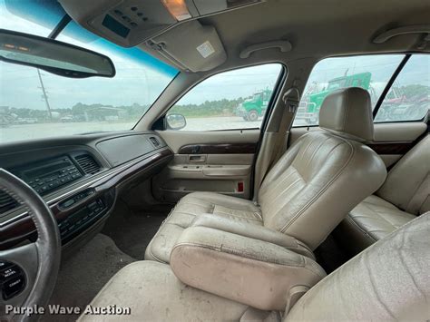 2003 Mercury Grand Marquis LS Interior by CreativeT01 on DeviantArt