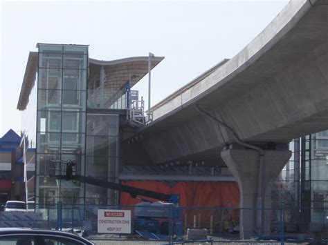 Canada Line Photography: 2009-04-05 - Aberdeen Station